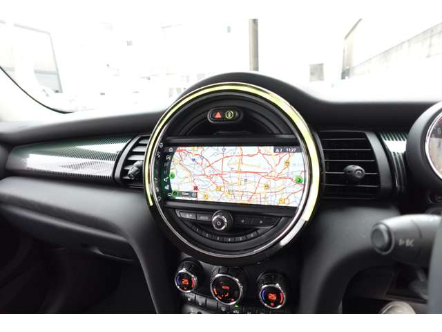 ミニ ミニ クーパー ３ドア ６０イヤーズ エディション ＤＣＴ R2年 (近畿) 99