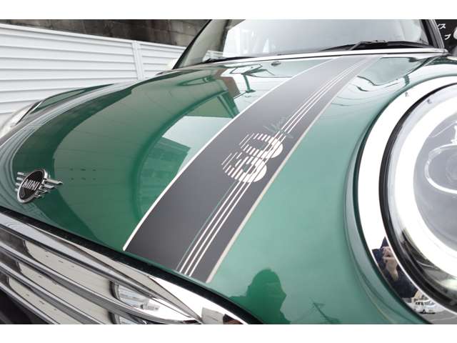 ミニ ミニ クーパー ３ドア ６０イヤーズ エディション ＤＣＴ R2年 (近畿) 99