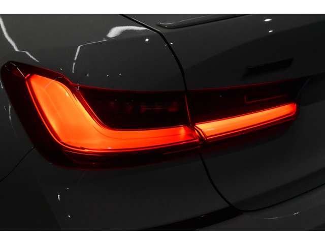 ＢＭＷ ３シリーズ Ｍ３４０Ｉ Ｘドライブ ４ＷＤ R2年 (関東) 99