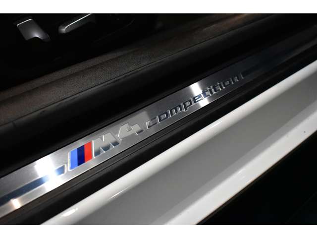 ＢＭＷ Ｍ４クーペ コンペティション R4年 (関東) 99