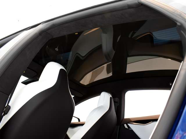 テスラ モデルＳ １００Ｄ H30年 (関東) 99