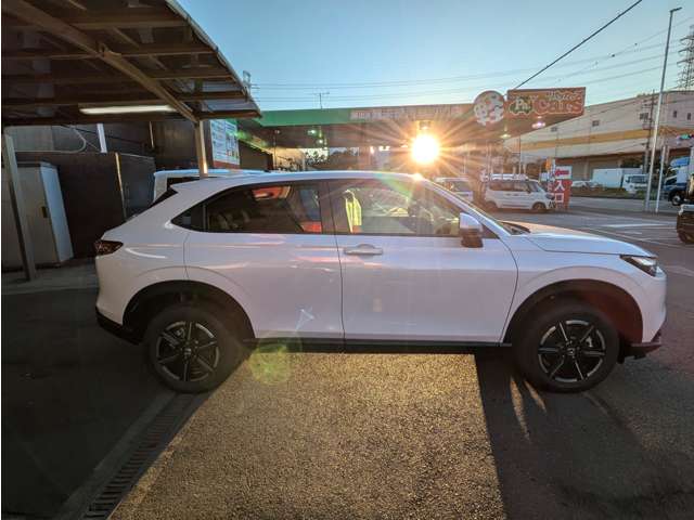 ホンダ ヴェゼル １．５ Ｅ：ＨＥＶ Ｘ R6年 (関東) 99