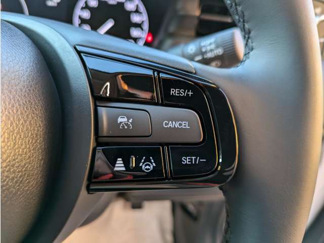 ホンダ ヴェゼル １．５ Ｅ：ＨＥＶ Ｘ R6年 (関東) 99