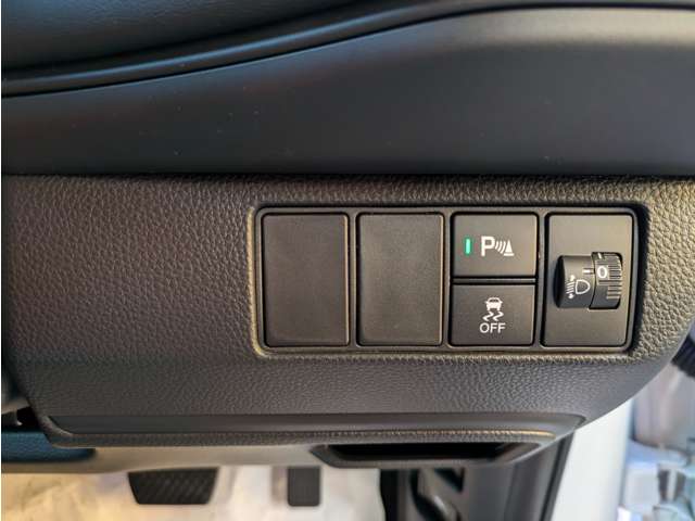 ホンダ ヴェゼル １．５ Ｅ：ＨＥＶ Ｘ R6年 (関東) 99