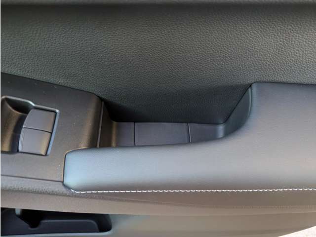 ホンダ ヴェゼル １．５ Ｅ：ＨＥＶ Ｘ R6年 (関東) 99