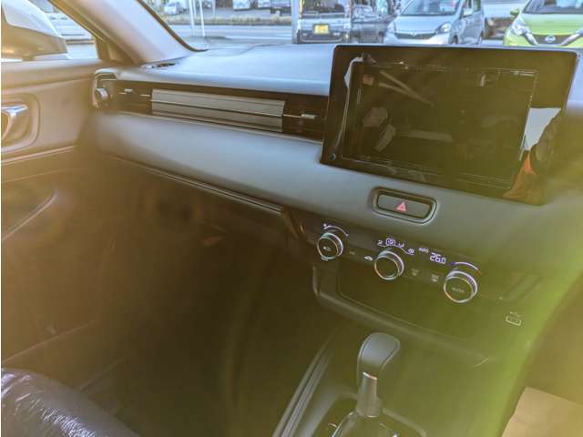 ホンダ ヴェゼル １．５ Ｅ：ＨＥＶ Ｘ R6年 (関東) 99