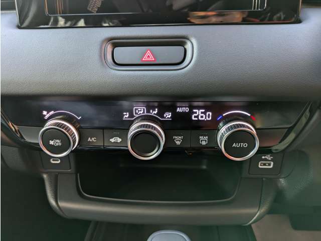 ホンダ ヴェゼル １．５ Ｅ：ＨＥＶ Ｘ R6年 (関東) 99