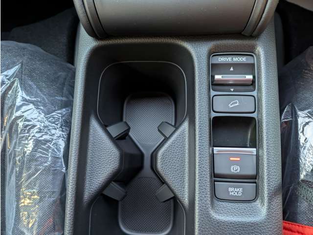 ホンダ ヴェゼル １．５ Ｅ：ＨＥＶ Ｘ R6年 (関東) 99