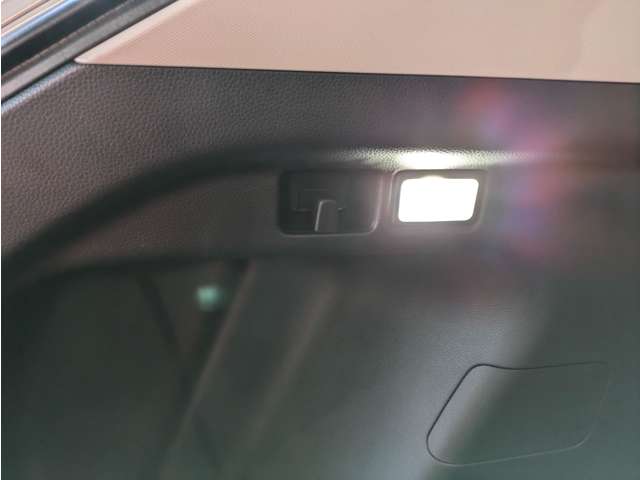 ホンダ ヴェゼル １．５ Ｅ：ＨＥＶ Ｘ R6年 (関東) 99