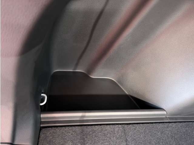 ホンダ ヴェゼル １．５ Ｅ：ＨＥＶ Ｘ R6年 (関東) 99