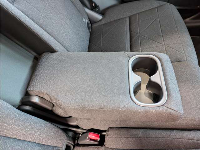 ホンダ ヴェゼル １．５ Ｅ：ＨＥＶ Ｘ R6年 (関東) 99