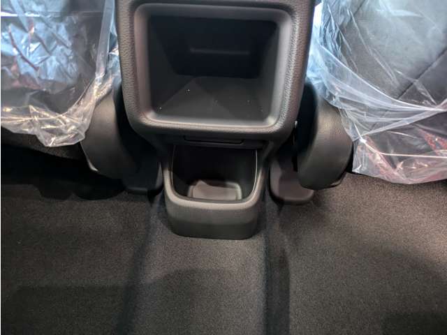 ホンダ ヴェゼル １．５ Ｅ：ＨＥＶ Ｘ R6年 (関東) 99