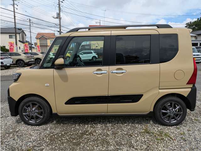 ダイハツ タント ６６０ ファンクロス R7年 (関東) 99