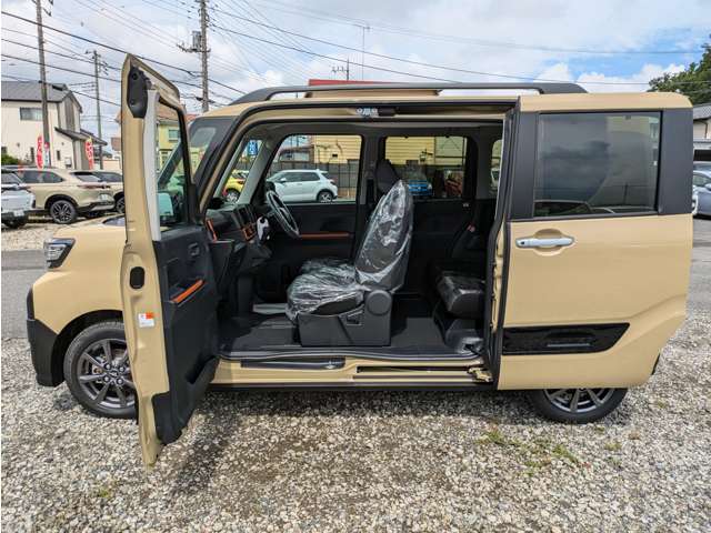 ダイハツ タント ６６０ ファンクロス R7年 (関東) 99