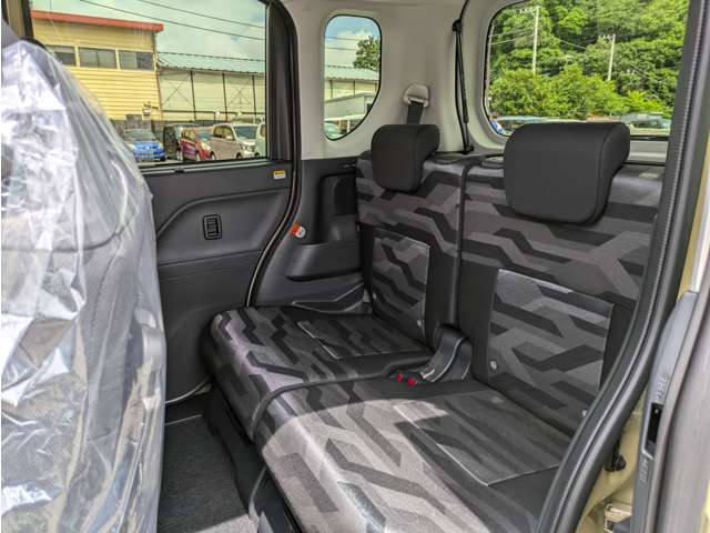 ダイハツ タント ６６０ ファンクロス R7年 (関東) 99