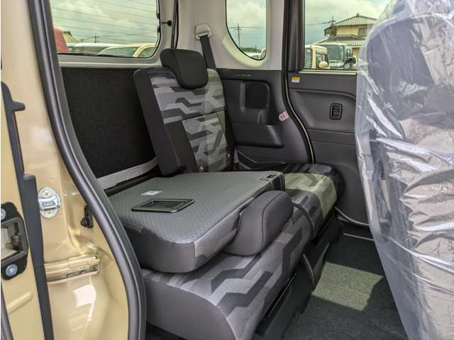 ダイハツ タント ６６０ ファンクロス R7年 (関東) 99