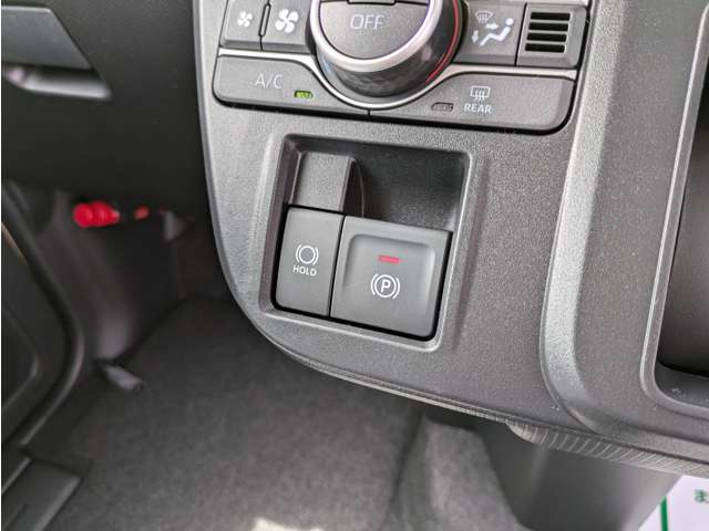 ダイハツ タント ６６０ ファンクロス R7年 (関東) 99