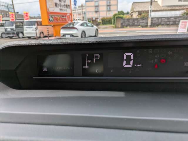 ダイハツ タント ６６０ ファンクロス R7年 (関東) 99