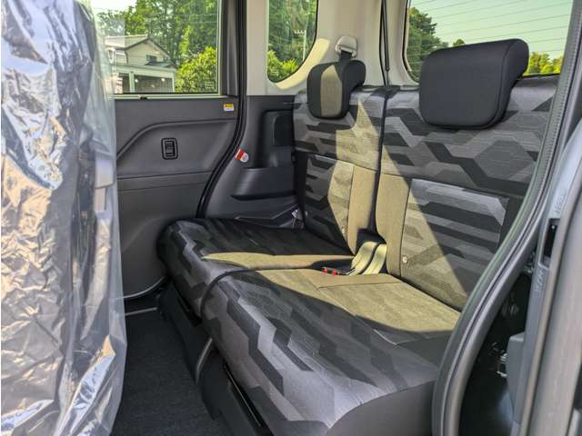 ダイハツ タント ６６０ ファンクロス R6年 (関東) 99