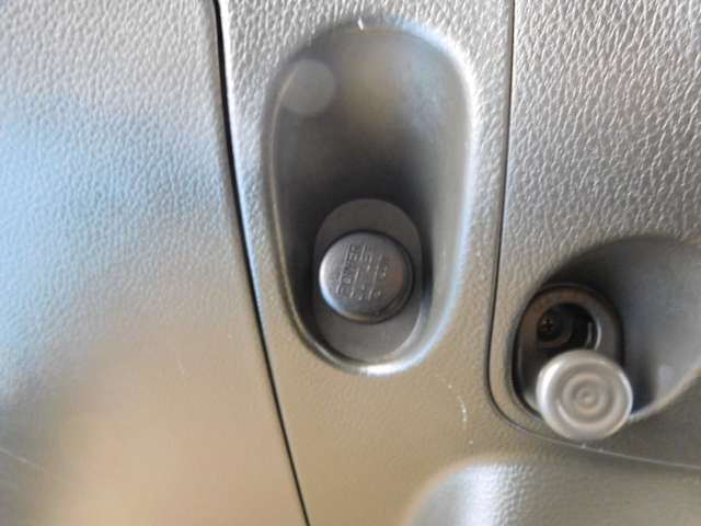 日産 キューブ １．５ １５Ｘ Ｖセレクション H30年 (九州・沖縄) 99