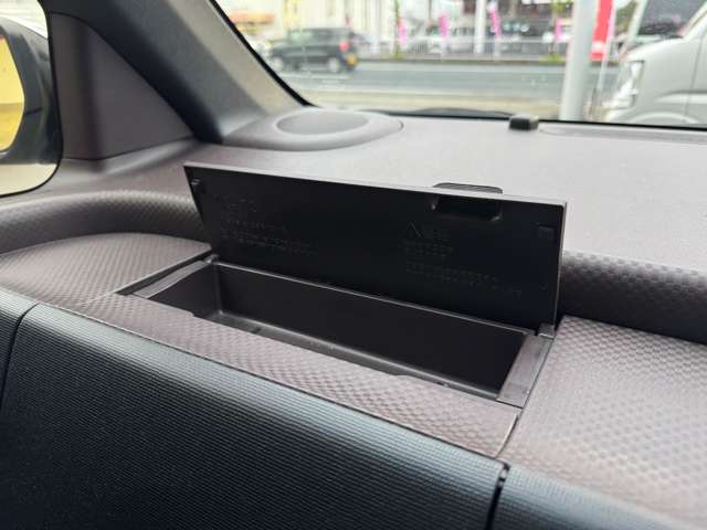 トヨタ スペイド １．５ Ｆ H28年 (東北) 99