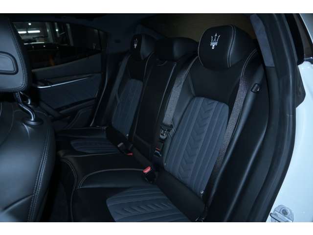 マセラティ ギブリ Ｓ H29年 (関東) 99