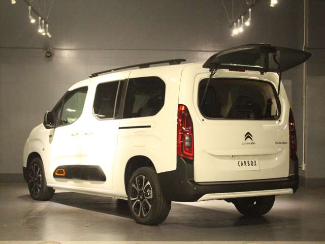 シトロエン ベルランゴ ＰＵＲＥＴＥＣＨ１３０ Ｓ＆Ｓ ＥＡＴ８ ＸＴＲ R6年 (関東) 99