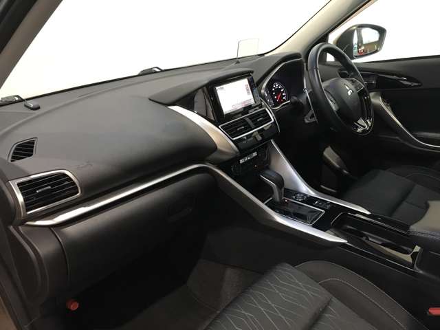 三菱 エクリプス　クロス １．５ Ｇ ４ＷＤ H30年 (北海道) 99