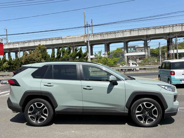 トヨタ ＲＡＶ４ ２．０ アドベンチャー ４ＷＤ R2年 (中国) 99