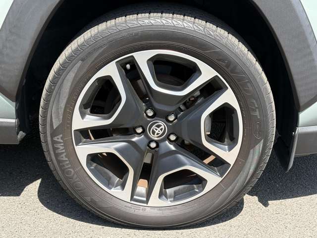 トヨタ ＲＡＶ４ ２．０ アドベンチャー ４ＷＤ R2年 (中国) 99