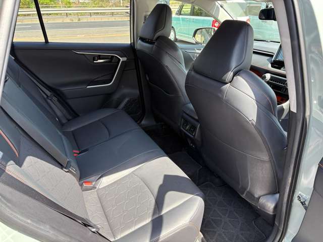 トヨタ ＲＡＶ４ ２．０ アドベンチャー ４ＷＤ R2年 (中国) 99