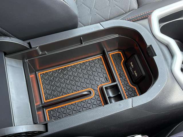 トヨタ ＲＡＶ４ ２．０ アドベンチャー ４ＷＤ R2年 (中国) 99