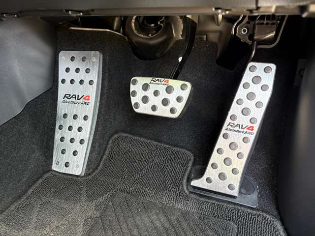 トヨタ ＲＡＶ４ ２．０ アドベンチャー ４ＷＤ R2年 (中国) 99