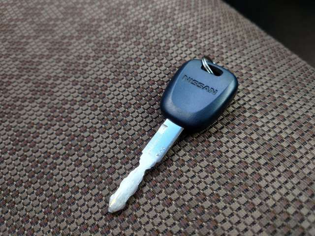 日産 モコ ６６０ Ｓ H25年 (中国) 99