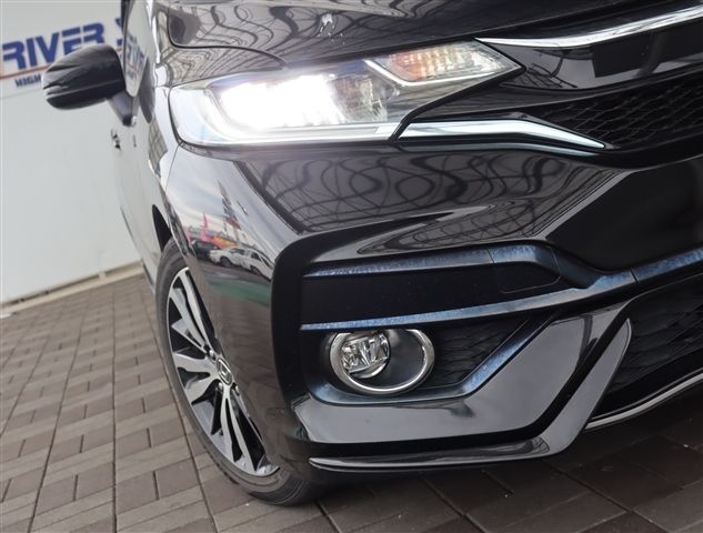 ホンダ フィット　ハイブリッド １．５ ハイブリッド Ｓ ホンダセンシング H30年 (関東) 99