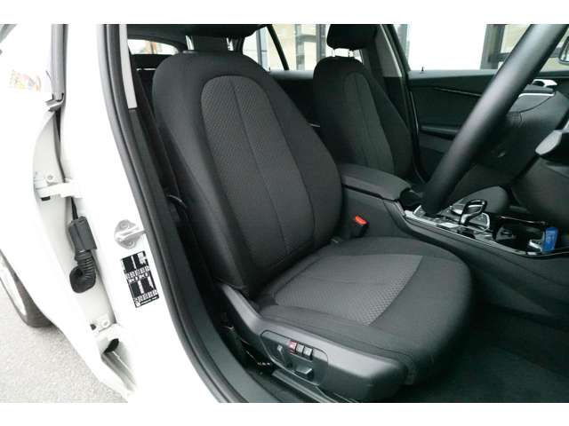 ＢＭＷ １シリーズ １１８Ｄ プレイ ディーゼルターボ R6年 (近畿) 99