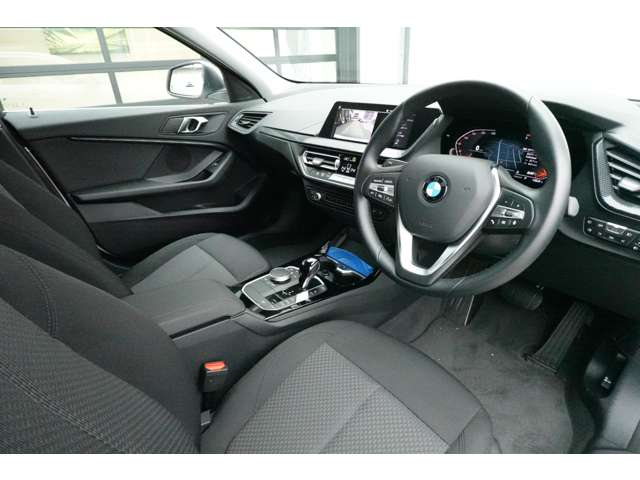 ＢＭＷ １シリーズ １１８Ｄ プレイ ディーゼルターボ R6年 (近畿) 99