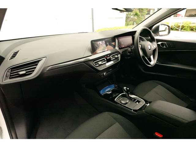 ＢＭＷ １シリーズ １１８Ｄ プレイ ディーゼルターボ R6年 (近畿) 99