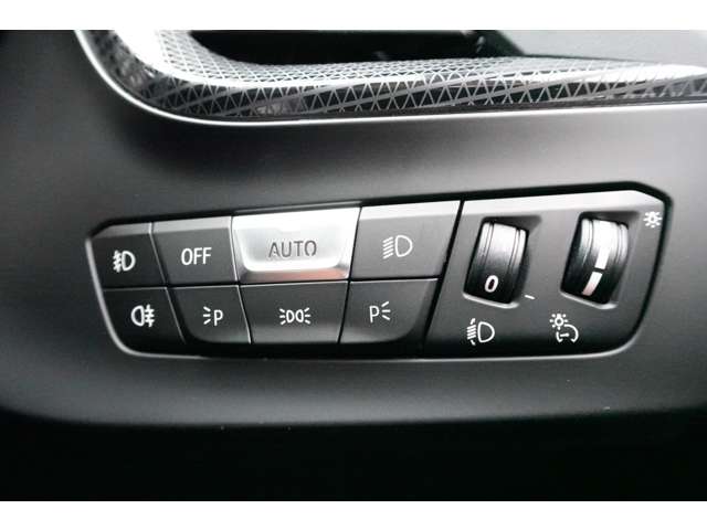 ＢＭＷ １シリーズ １１８Ｄ プレイ ディーゼルターボ R6年 (近畿) 99