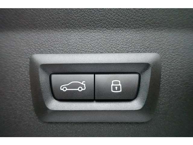 ＢＭＷ １シリーズ １１８Ｄ プレイ ディーゼルターボ R6年 (近畿) 99