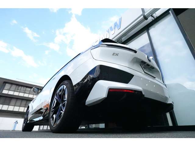 ＢＭＷ ｉＸ Ｘドライブ４０ ４ＷＤ R5年 (近畿) 99