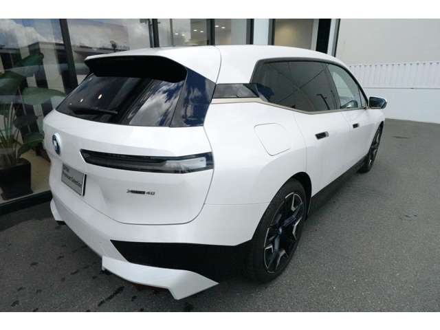 ＢＭＷ ｉＸ Ｘドライブ４０ ４ＷＤ R5年 (近畿) 99