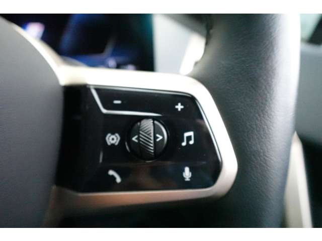 ＢＭＷ ｉＸ Ｘドライブ４０ ４ＷＤ R5年 (近畿) 99