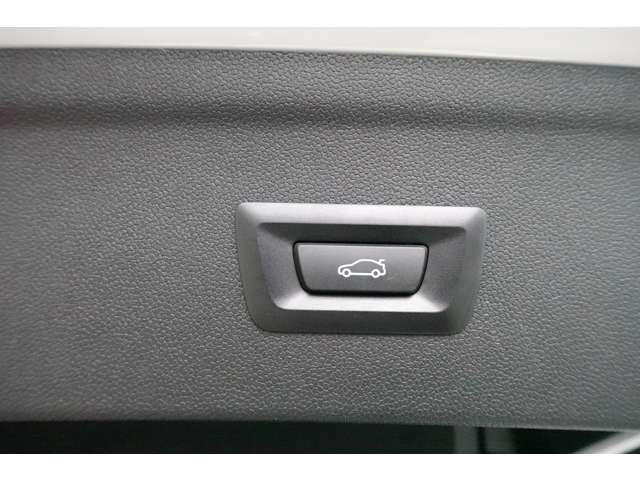 ＢＭＷ ｉＸ Ｘドライブ４０ ４ＷＤ R5年 (近畿) 99