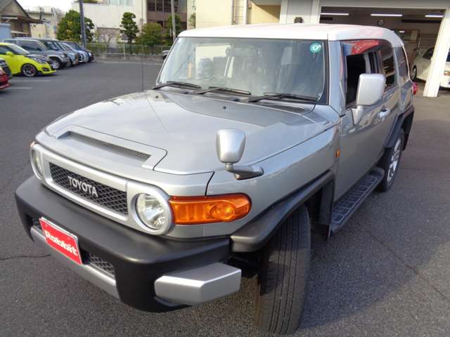 トヨタ ＦＪ　クルーザー ４．０ カラーパッケージ ４ＷＤ H23年 (中国) 99