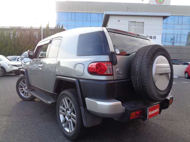 トヨタ ＦＪ　クルーザー ４．０ カラーパッケージ ４ＷＤ H23年 (中国) 99