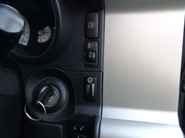 トヨタ ＦＪ　クルーザー ４．０ カラーパッケージ ４ＷＤ H23年 (中国) 99