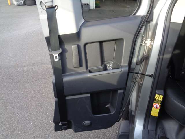 トヨタ ＦＪ　クルーザー ４．０ カラーパッケージ ４ＷＤ H23年 (中国) 99