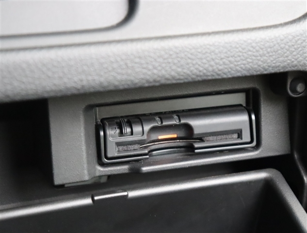 日産 セレナ ２．０ ハイウェイスター Ｓ－ＨＹＢＲＩＤ アドバンストセーフティ パッケージ H26年 (関東) 99