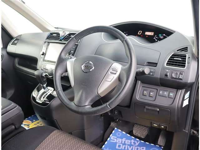 日産 セレナ ２．０ ハイウェイスター Ｓ－ＨＹＢＲＩＤ アドバンストセーフティ パッケージ H26年 (関東) 99